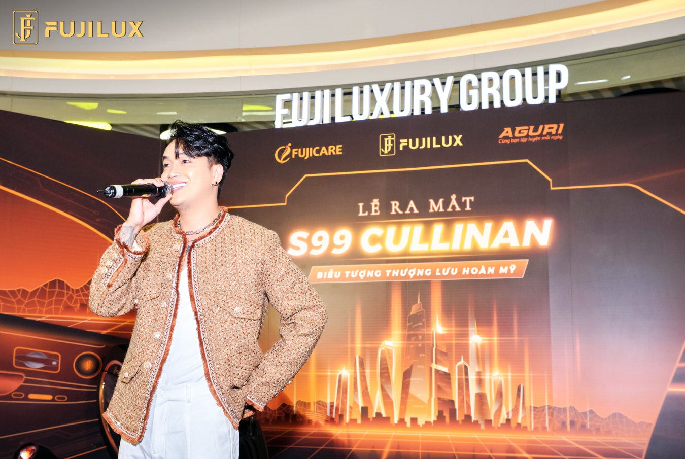 choang ngop le ra mat hoanh trang cua sieu pham fuji luxury s99 cullinan bieu tuong thuong luu hoan my hinh 2