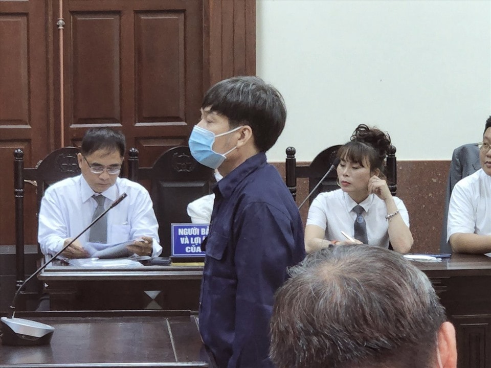 cuu phong vien nguyen hoai nam duoc giam an con 2 nam tu hinh 1