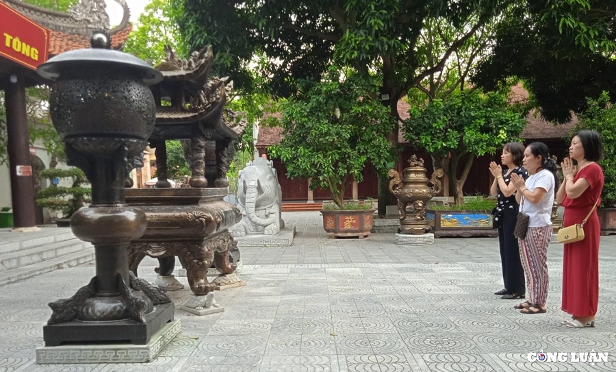 den do  chon linh thieng co kinh bac nhat kinh bac hinh 6