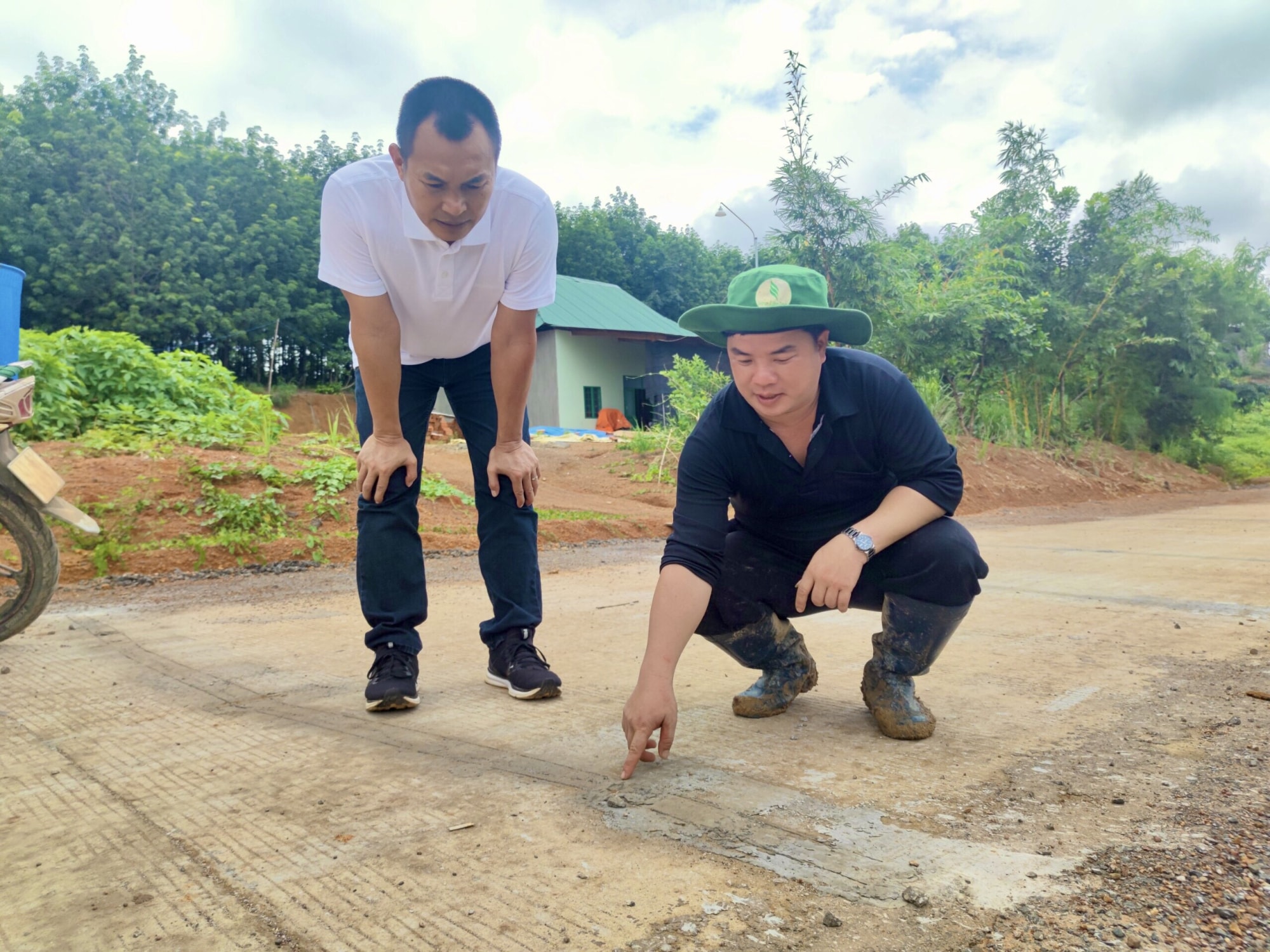kon tum tuyen duong hon 500 ty dong chua nghiem thu da nut ne chang chit hinh 2
