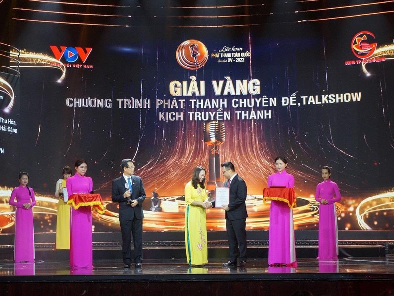 lien hoan phat thanh lan thu xv nhieu cach lam moi chinh phuc cong chung hinh 4