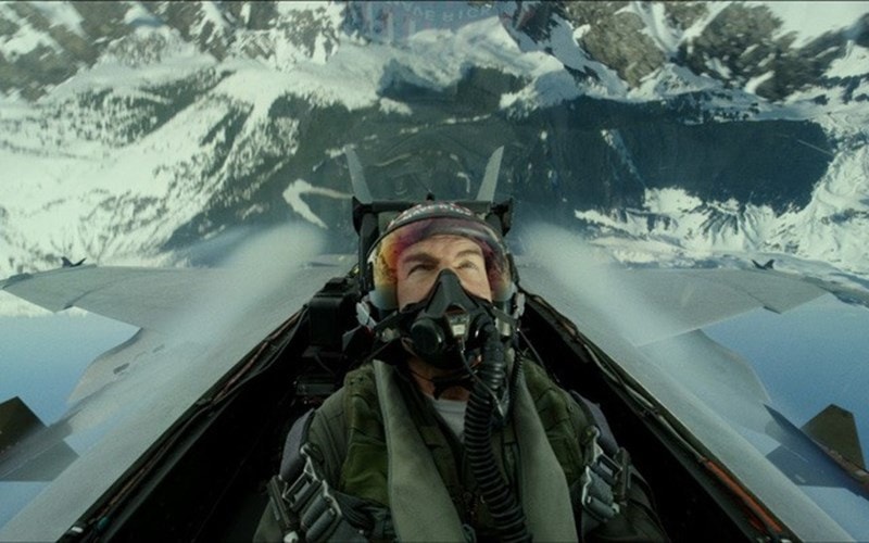 top gun maverick vuot thanh tich cua huyen thoai titanic hinh 3