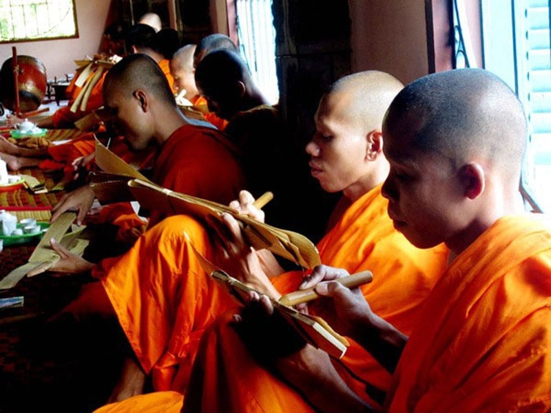 bao ton gia tri van hoa viet chu tren kinh la buong hinh 7
