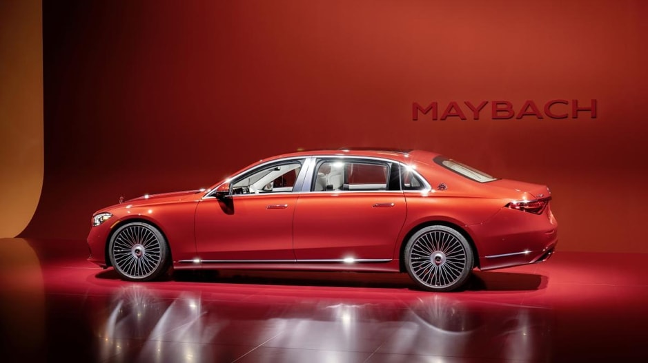 can canh mercedes maybach s450 4matic va s680 4matic tai viet nam hinh 2