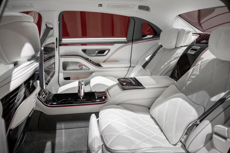 can canh mercedes maybach s450 4matic va s680 4matic tai viet nam hinh 6