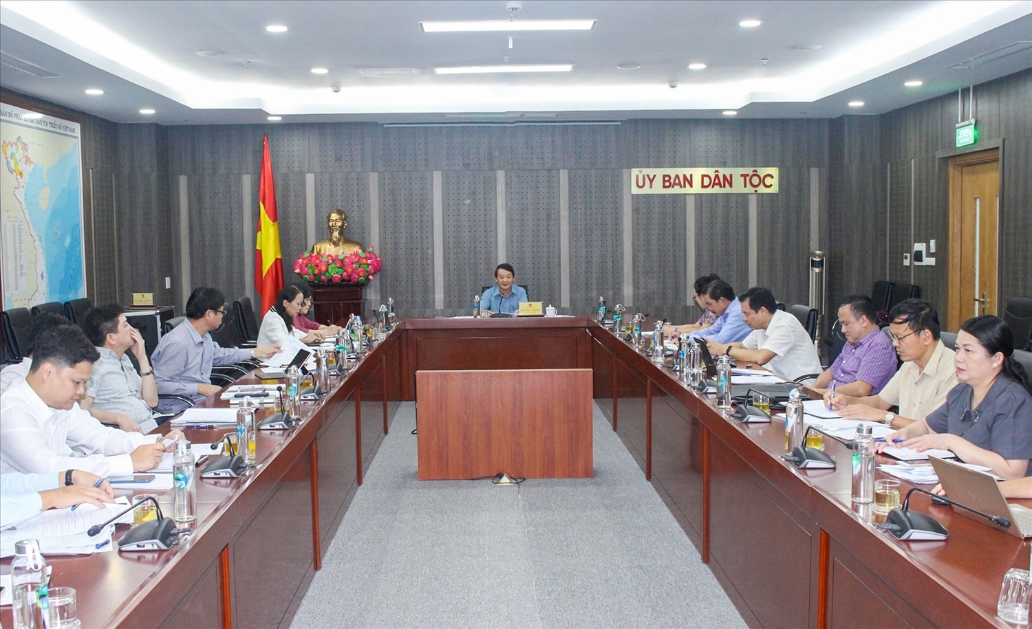 tuyen duong hoc sinh sinh vien thanh nien dan toc thieu so xuat sac tieu bieu nam 2022 hinh 1