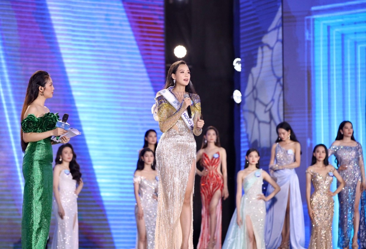 huynh nguyen mai phuong dang quang miss world vietnam 2022 hinh 6