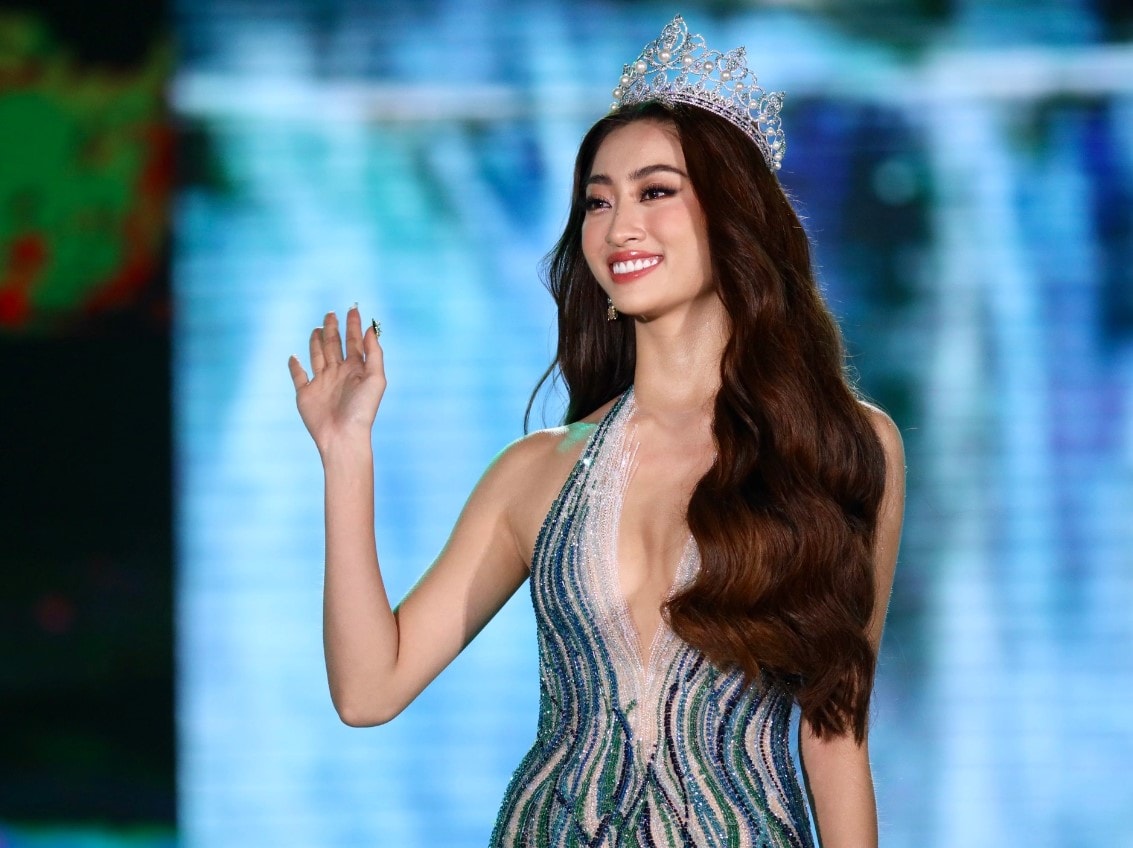 huynh nguyen mai phuong dang quang miss world vietnam 2022 hinh 4