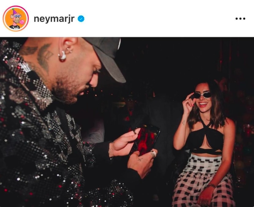 neymar chia tay ban gai sieu mau bruna biancardi hinh 2