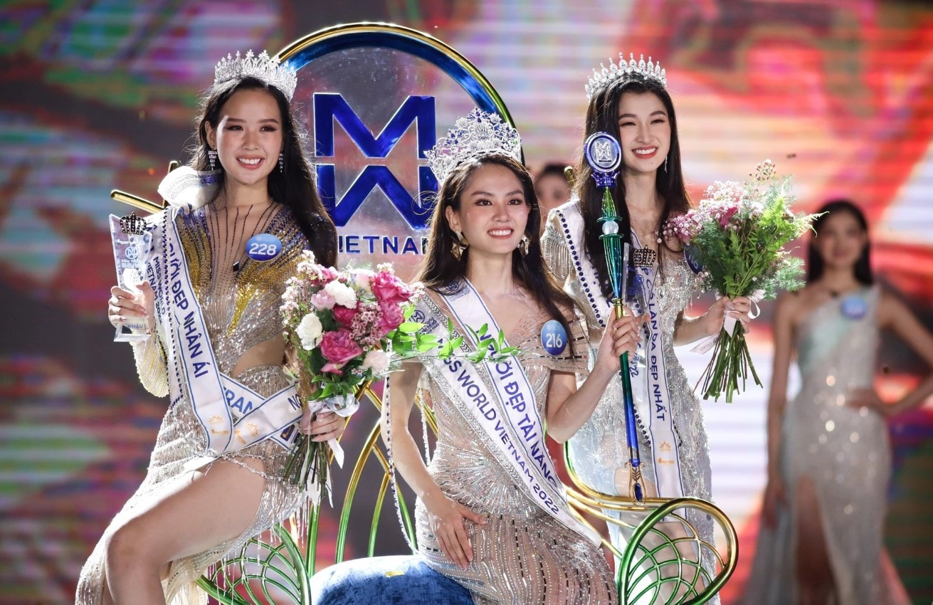 huynh nguyen mai phuong dang quang miss world vietnam 2022 hinh 2