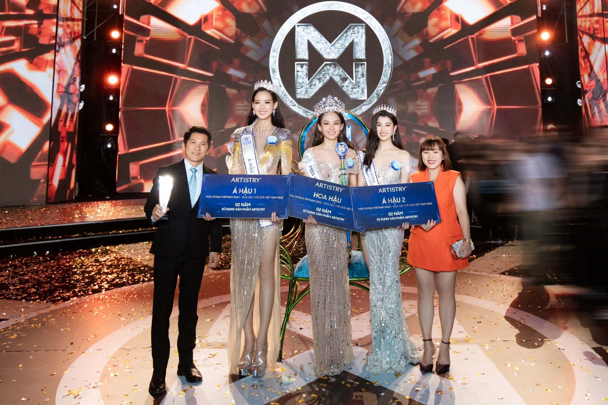 artistry tai tro my pham cham soc sac dep 02 nam cho top 3 miss world viet nam 2022 hinh 2
