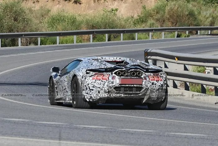 lamborghini aventador 2024 lo hinh anh chay thu hinh 5