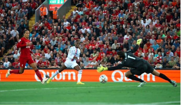 darwin nunez dinh the do liverpool hoa dang tiec 1 1 truoc crystal palace hinh 2