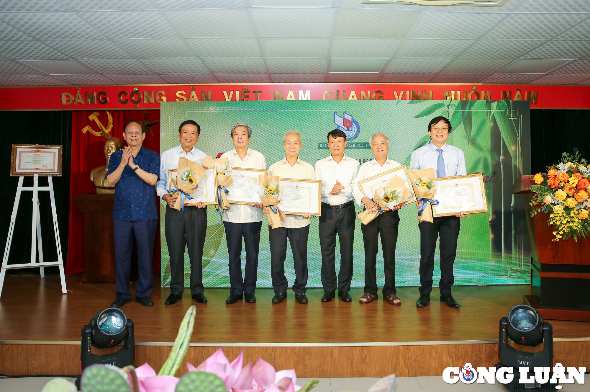 doi moi hoat dong de bao tang bao chi viet nam tiep tuc phat huy gia tri hien vat di san van hoa hinh 8