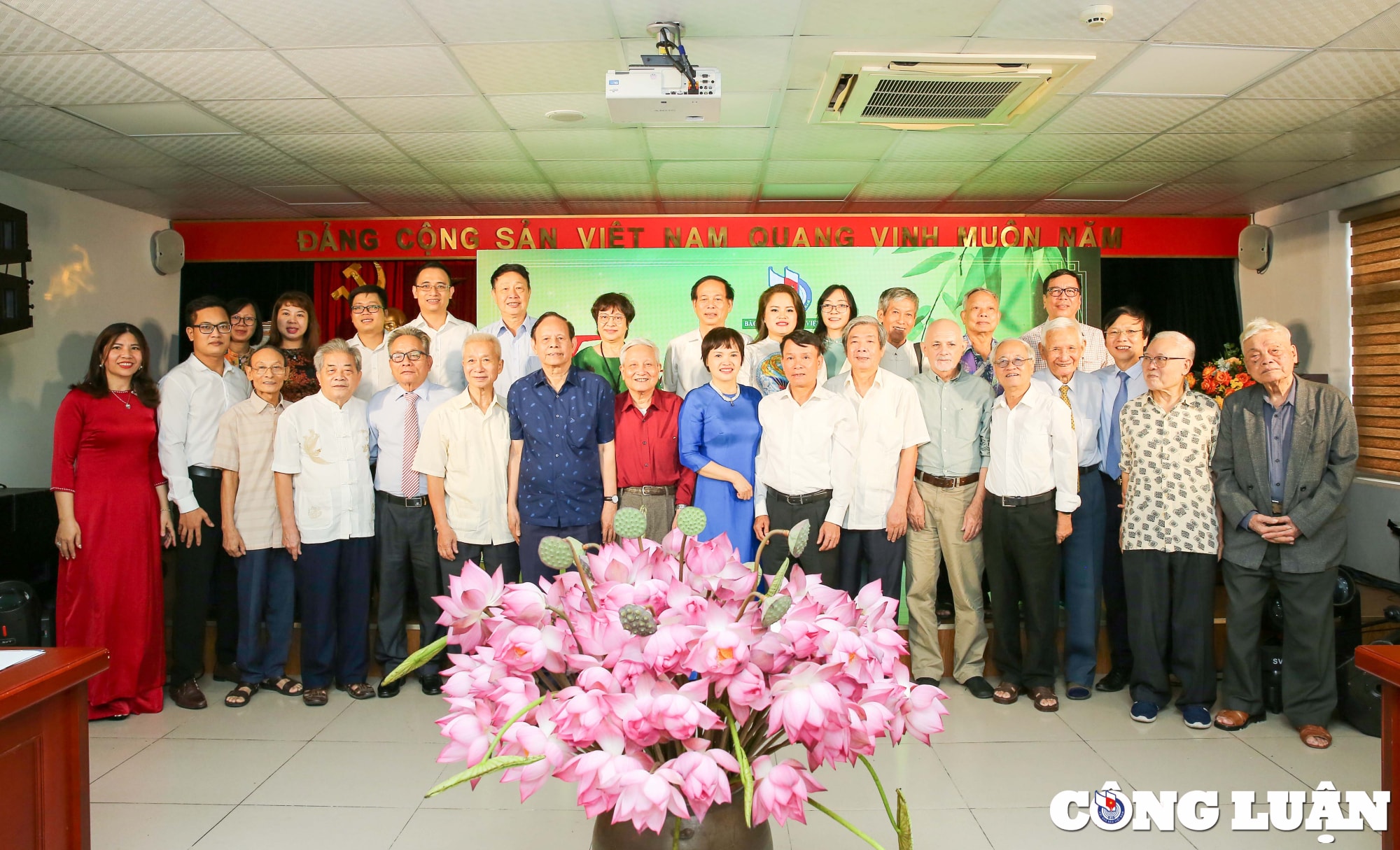 doi moi hoat dong de bao tang bao chi viet nam tiep tuc phat huy gia tri hien vat di san van hoa hinh 9