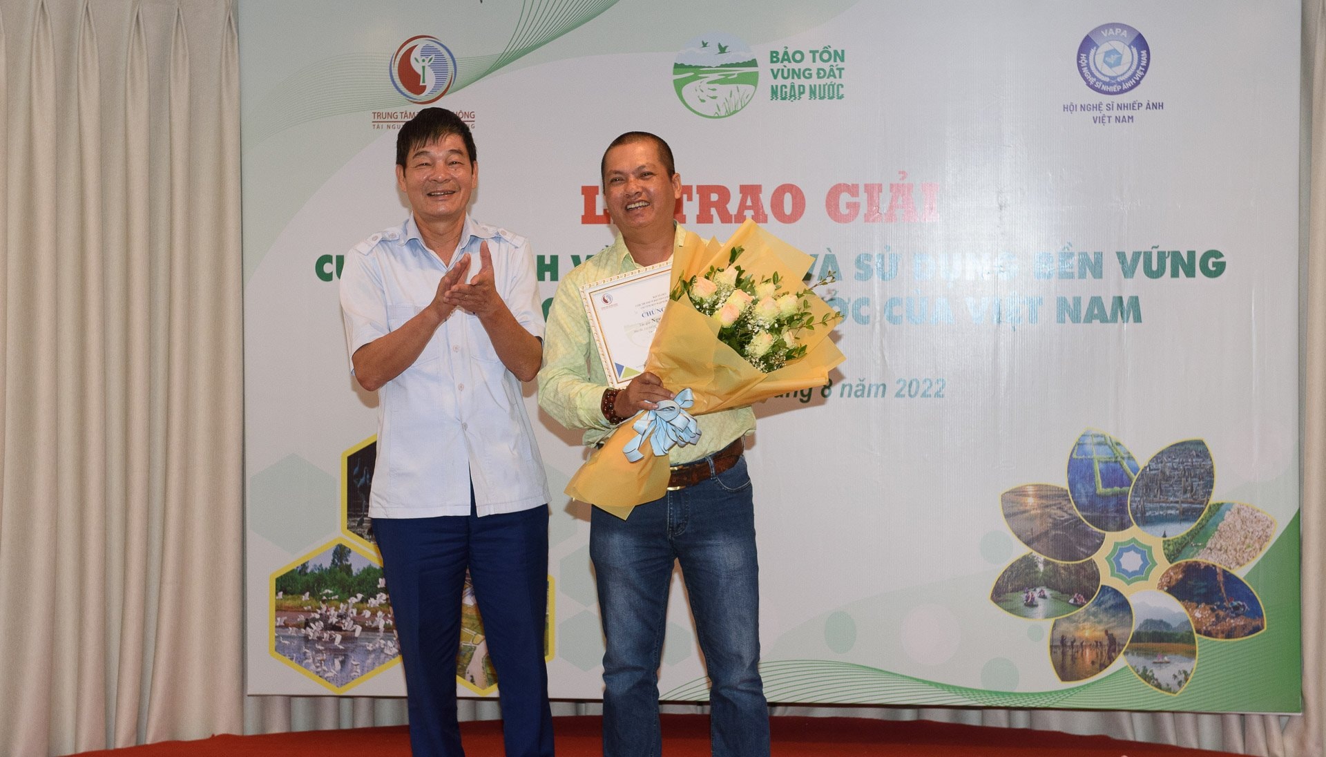 trao giai cuoc thi anh ve bao ton va su dung ben vung cac vung dat ngap nuoc hinh 2