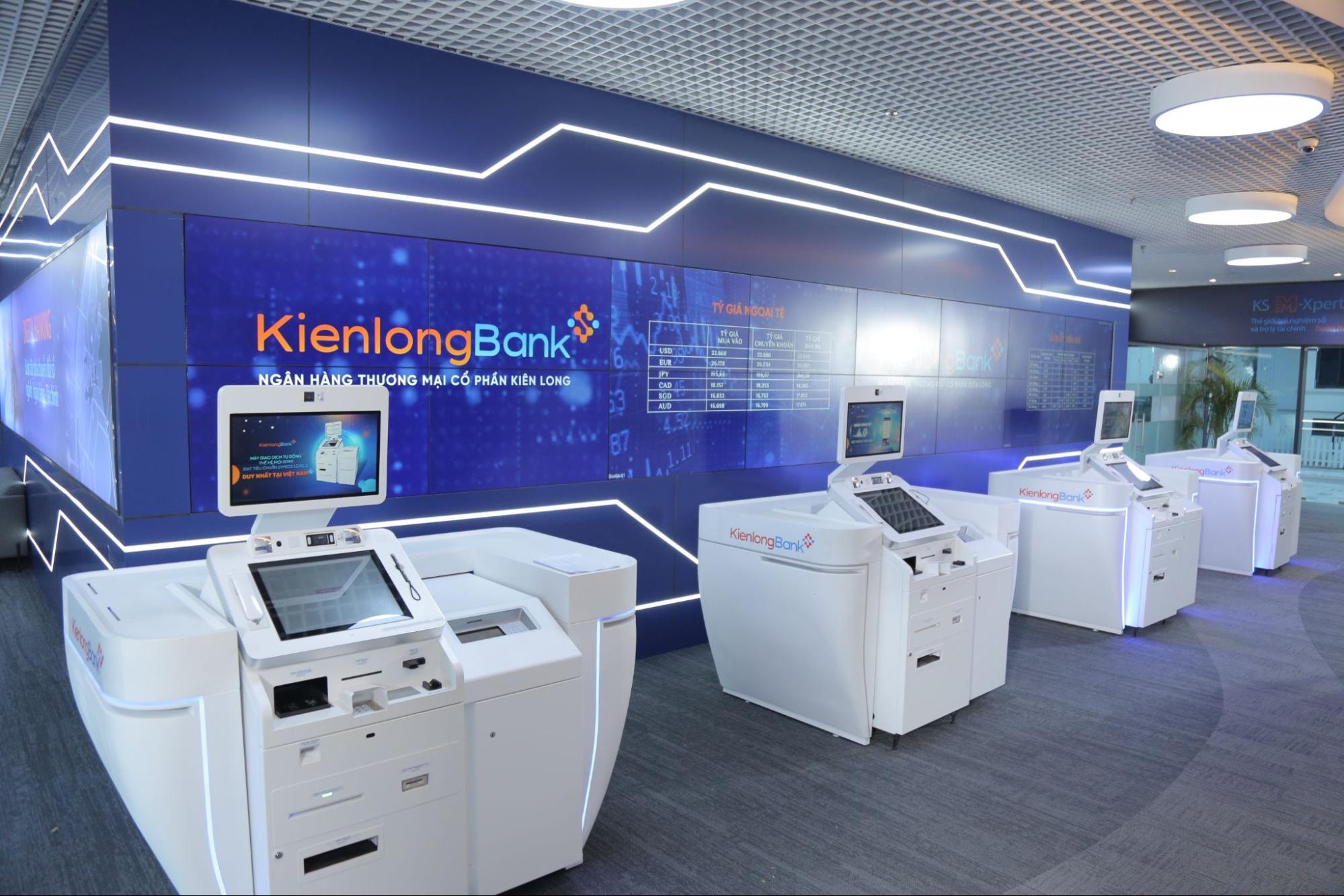 kienlongbank va unicloud hop tac trien khai lap dat 1000 may stm tai vung sau vung xa hinh 1