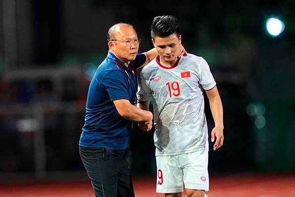tien ve quang hai bao tin khong vui cho tuyen viet nam tai aff cup 2022 hinh 1