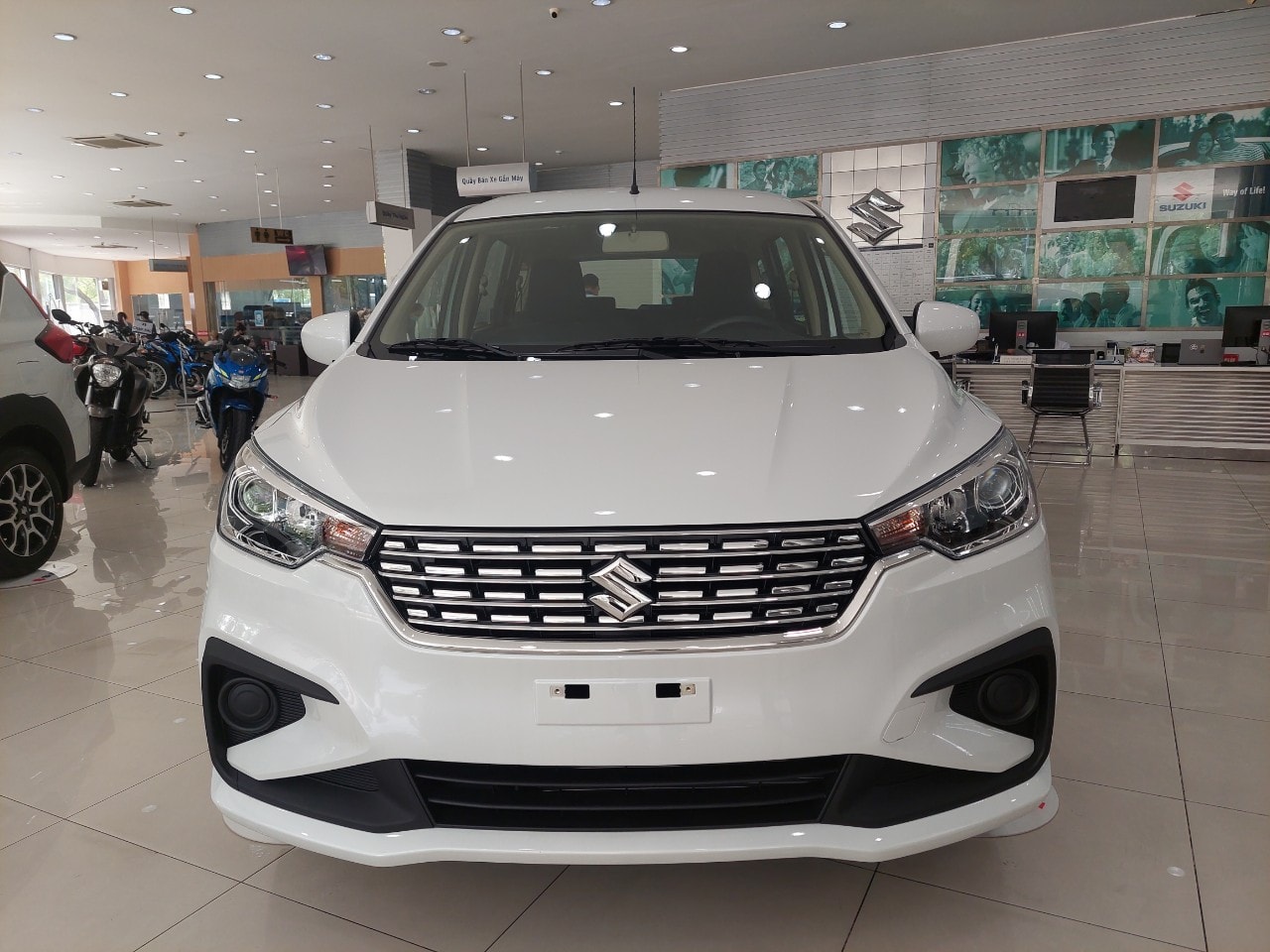 suzuki new ertiga 15mt  xe o to 7 cho re nhat viet nam hinh 2