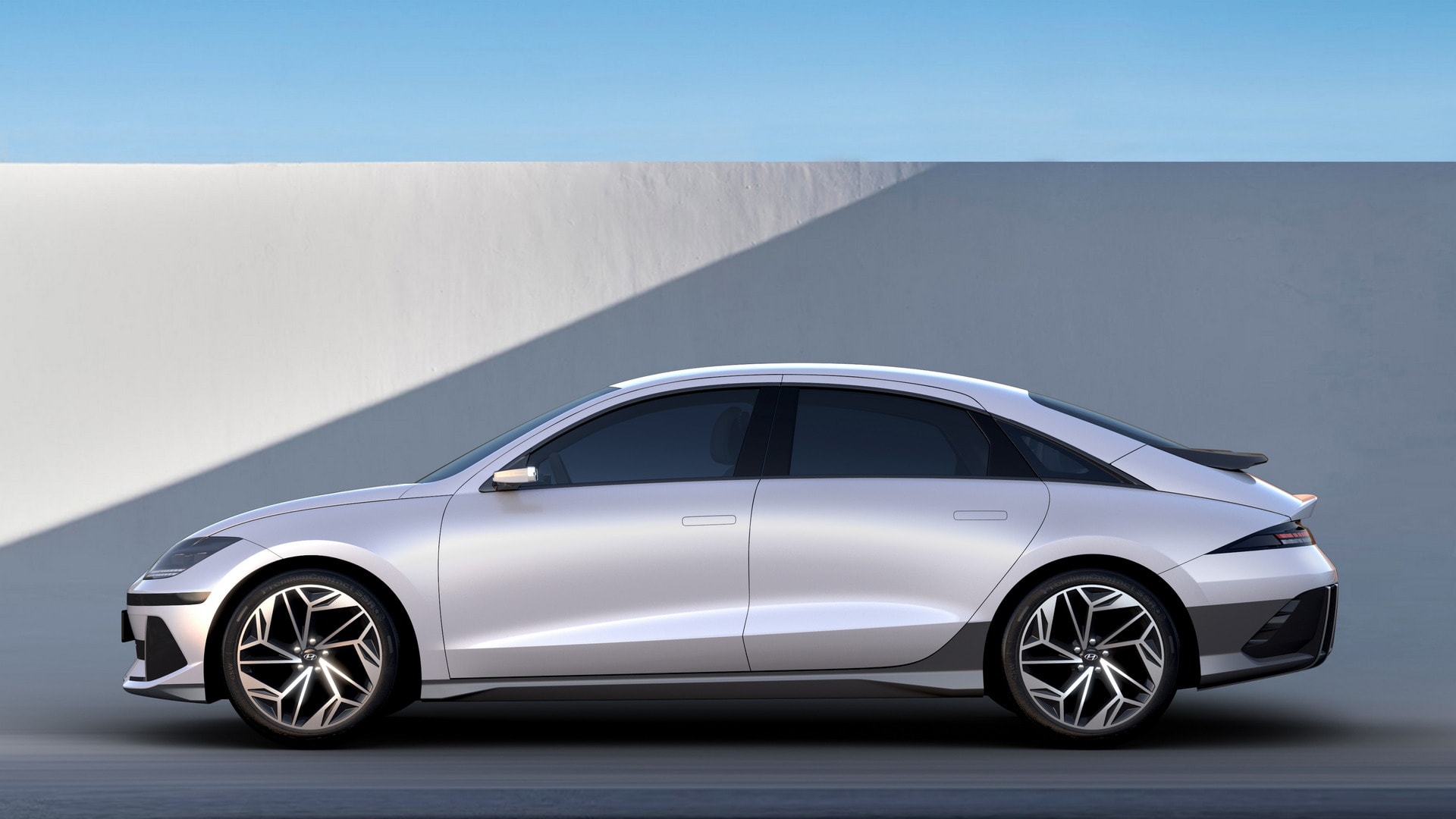 4 mau xe dien va suv dang hot nhat hinh 5