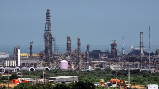 venezuela tam dung van chuyen dau sang chau au tai sao hinh 1