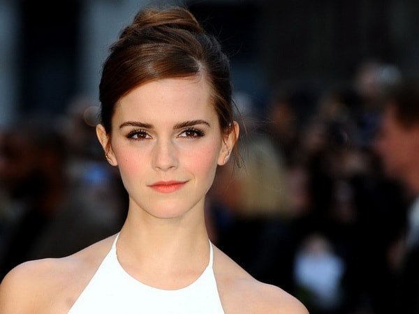 emma watson dinh nghi van hen ho voi trai dep o italia hinh 3