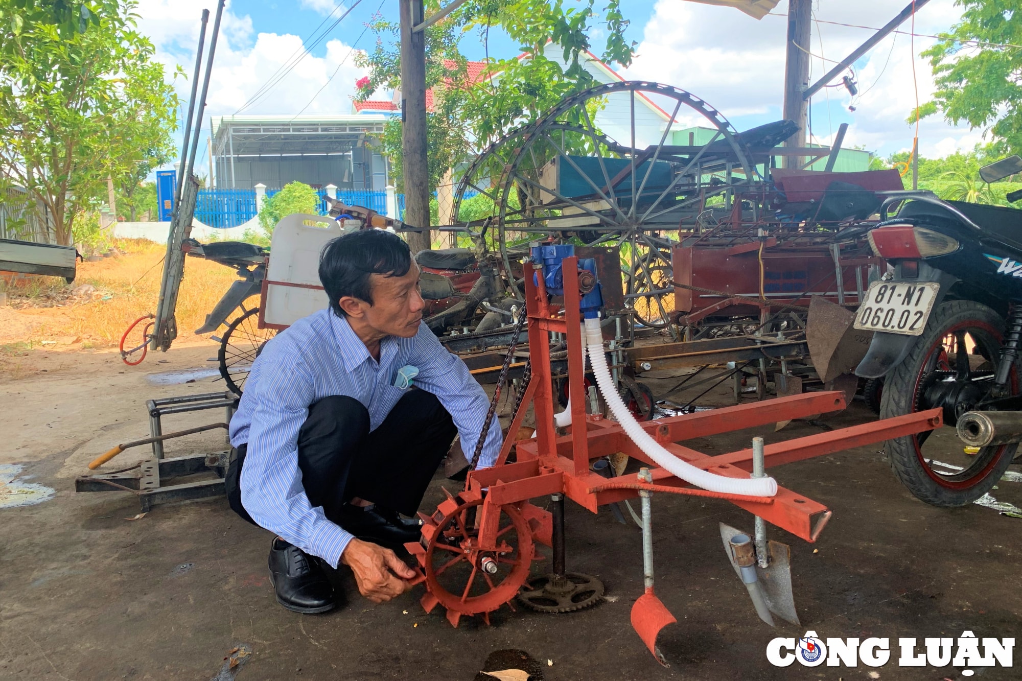 vua sang che may nong nghiep cua nong dan vung chao lua krong pa hinh 3