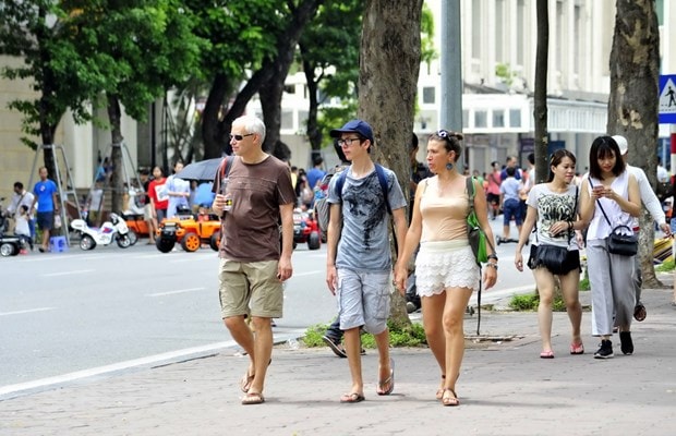 ha noi dat doanh thu hon 4 nghin ty dong tu du lich trong thang 8 hinh 2