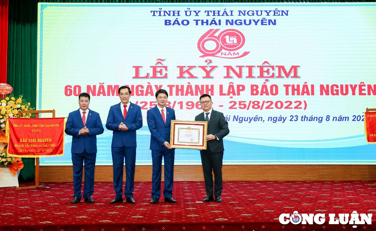 bao thai nguyen uu tien phat trien bao chi da phuong tien va chuyen doi so trong bao chi hinh 5