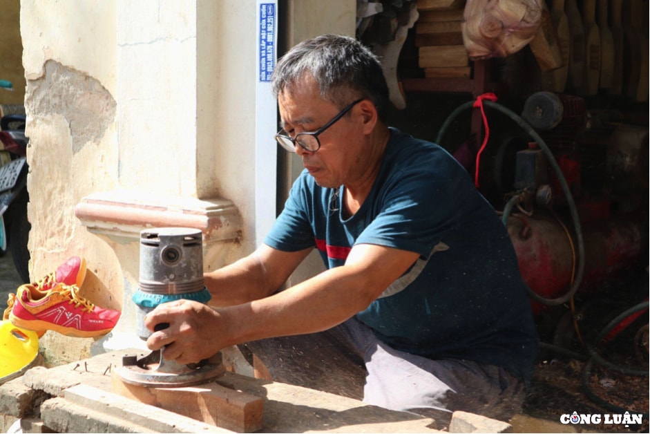 xuong san xuat khuon banh trung thu truyen thong chay het cong suat hinh 1
