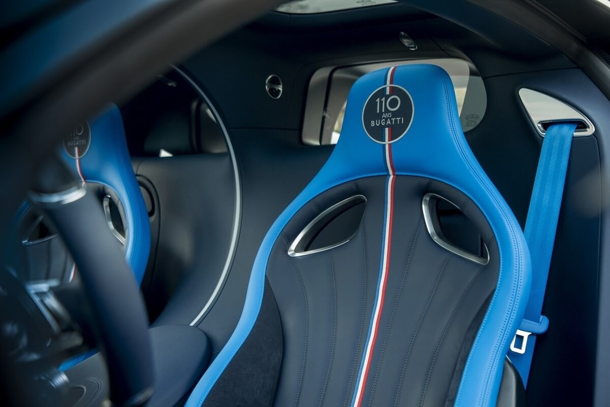 sieu xe chiron sport 110 ans edition cap ben thai lan voi muc gia hon 116 ty hinh 4