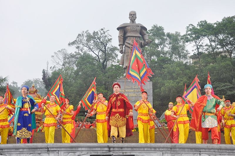 quang ninh mo lai le hoi den cua ong 2022 hinh 2