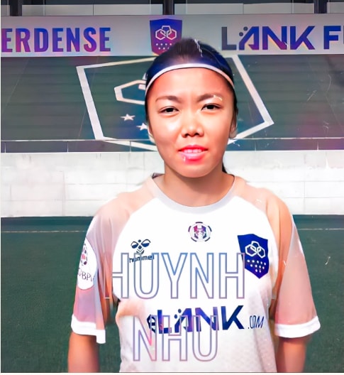 tien dao huynh nhu tro thanh ban hop dong lich su cua doi bong bo dao nha hinh 1