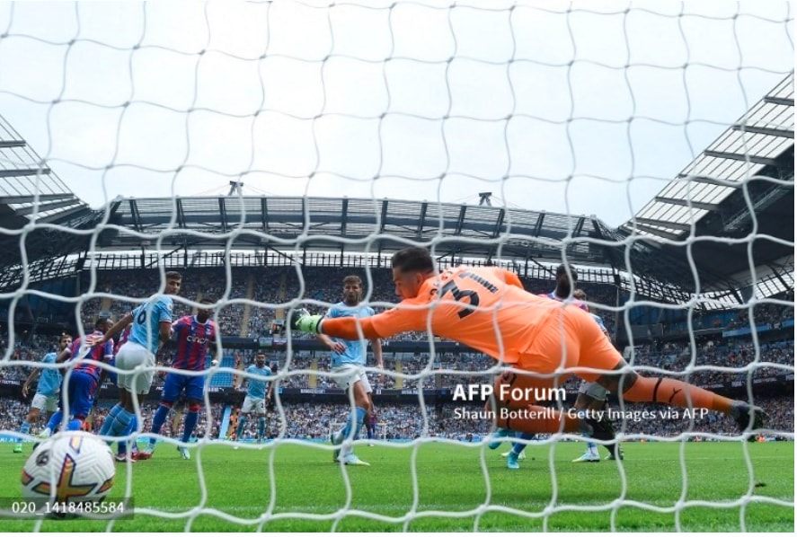 haaland lap hat trick man city loi nguoc dong thang 4 2 crystal palace hinh 3