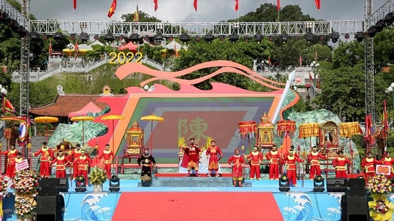 quang ninh khai hoi den cua ong nam 2022 hinh 2