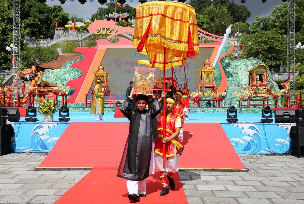 quang ninh khai hoi den cua ong nam 2022 hinh 5