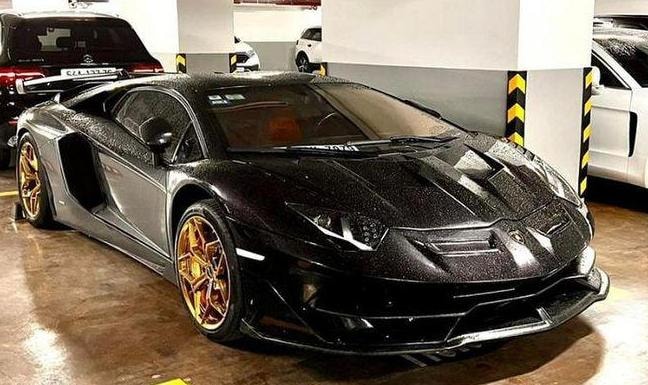 lamborghini aventador do svj ban gioi han xuat hien tai sai gon hinh 2
