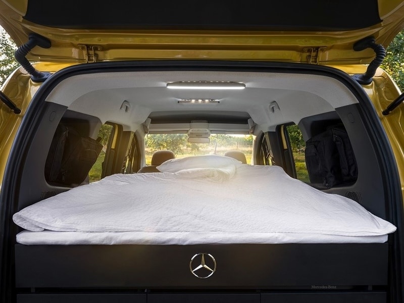 brabus tich hop mercedes benz tclass voi mo dun cam trai hinh 2