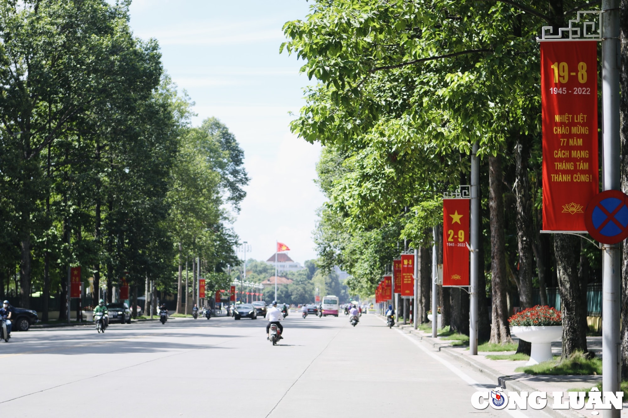 pho phuong ha noi ruc ro sac mau chao mung quoc khanh 2 9 hinh 1