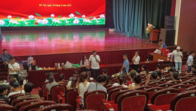 nsnd quoc anh xuc dong trong ngay nhan quyet dinh ve huu hinh 3