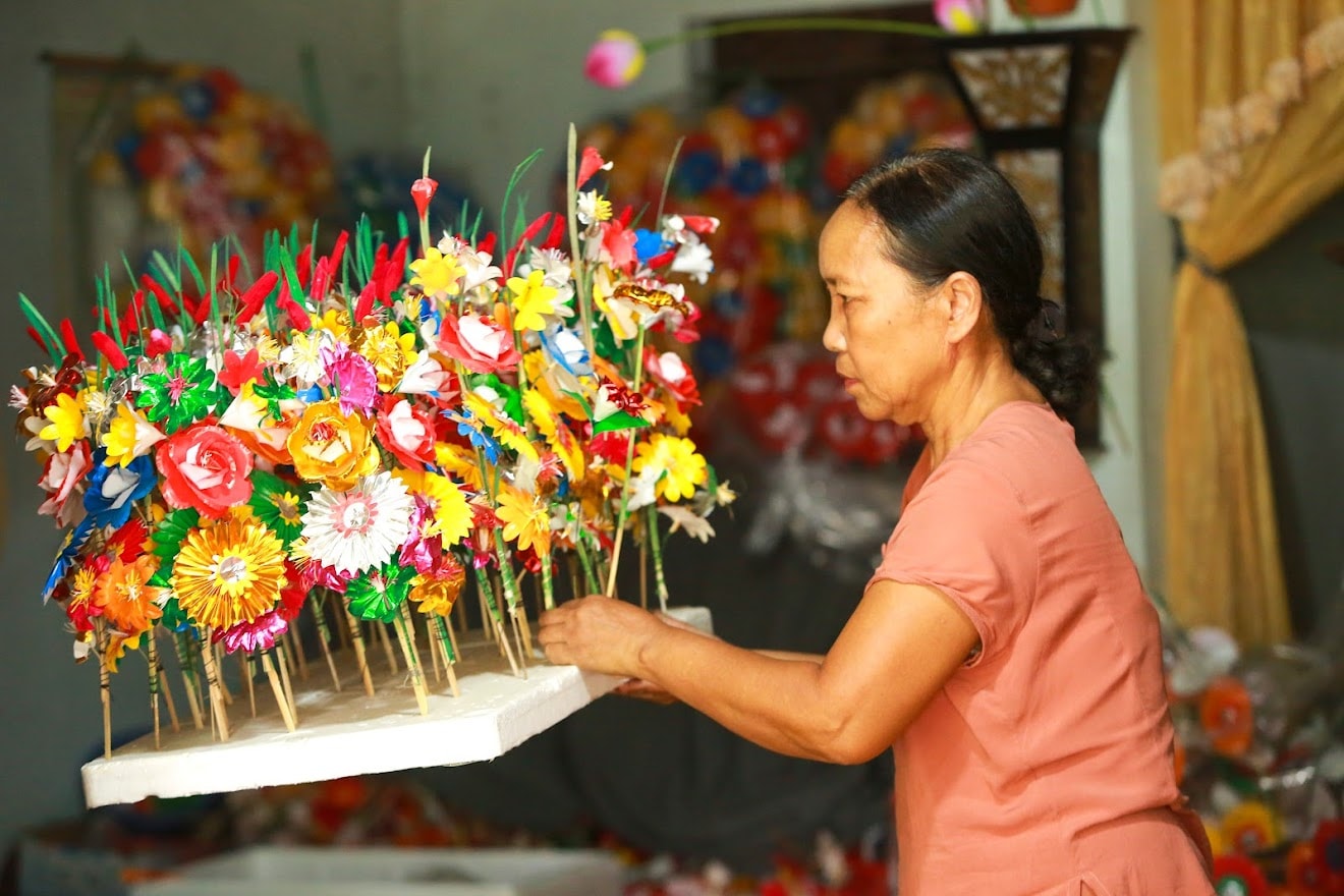 chuyen mot xa hai lang nghe truyen thong o hue vat va muu sinh lo lang giu nghe hinh 4