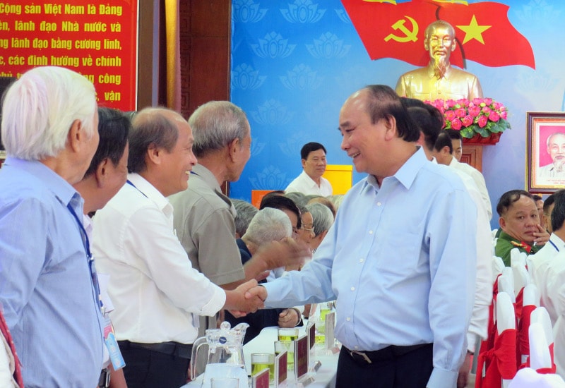 dai loc tiep tuc quan diem lay dan lam goc cham lo cho dan ca ve doi song lan vat chat hinh 1