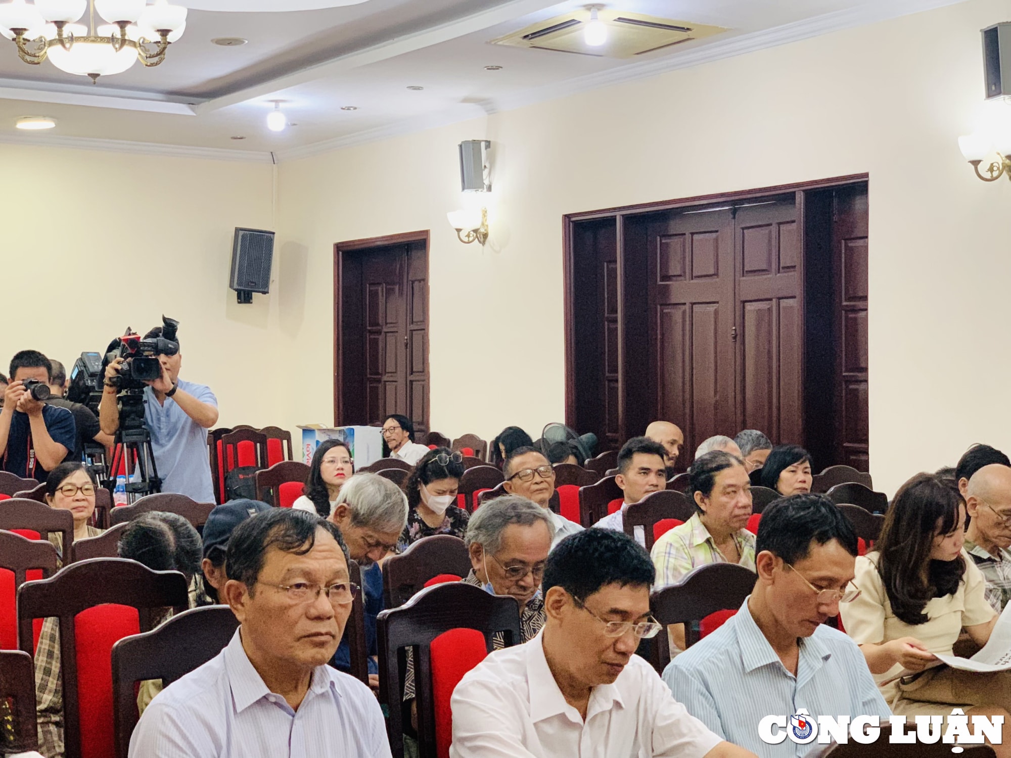 phat dong cuoc thi truyen ngan bao van nghe 2022  2024 hinh 4