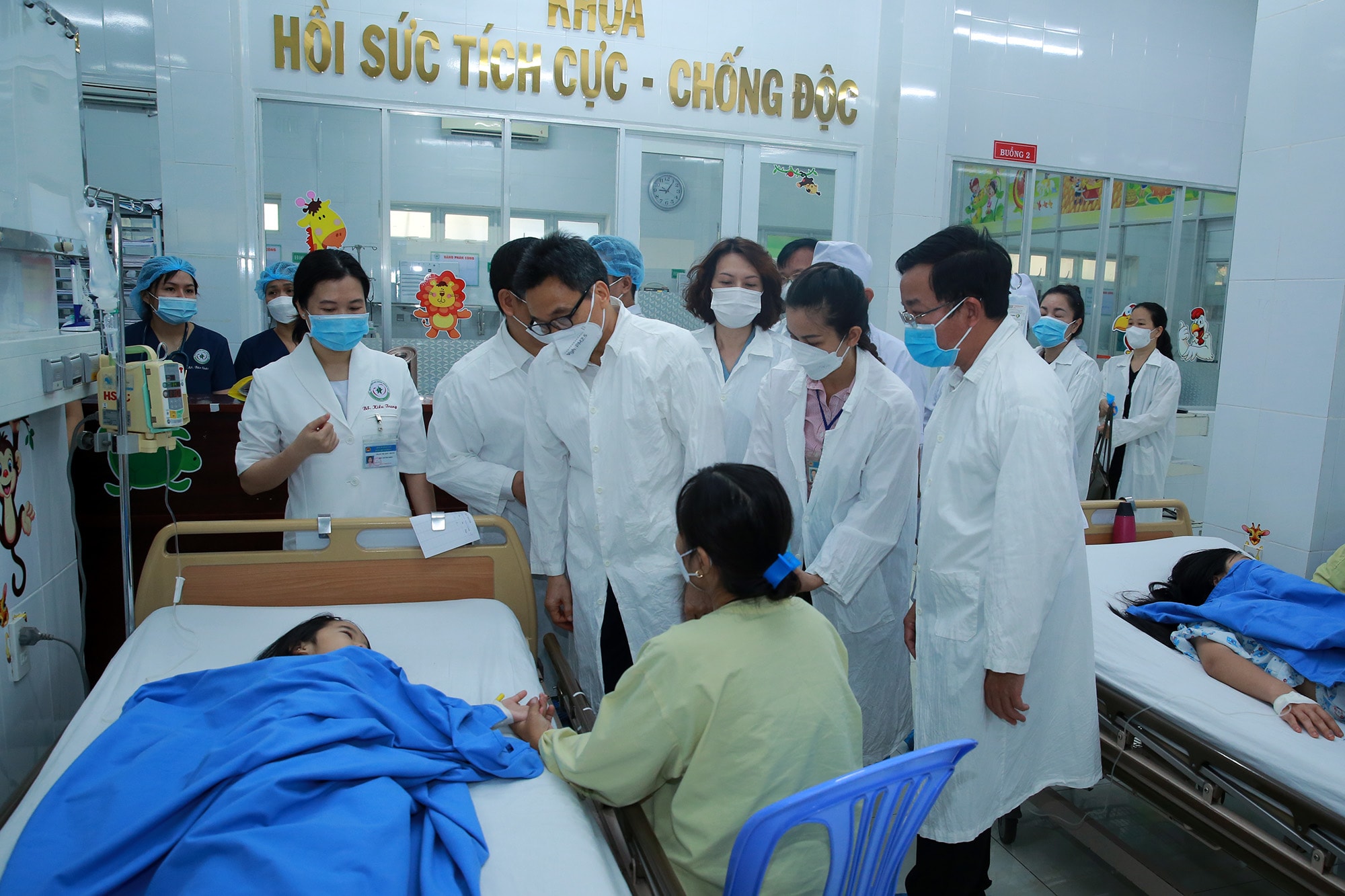 bo y te can khan truong ban hanh cac goi dich vu cho y te co so y te du phong hinh 3
