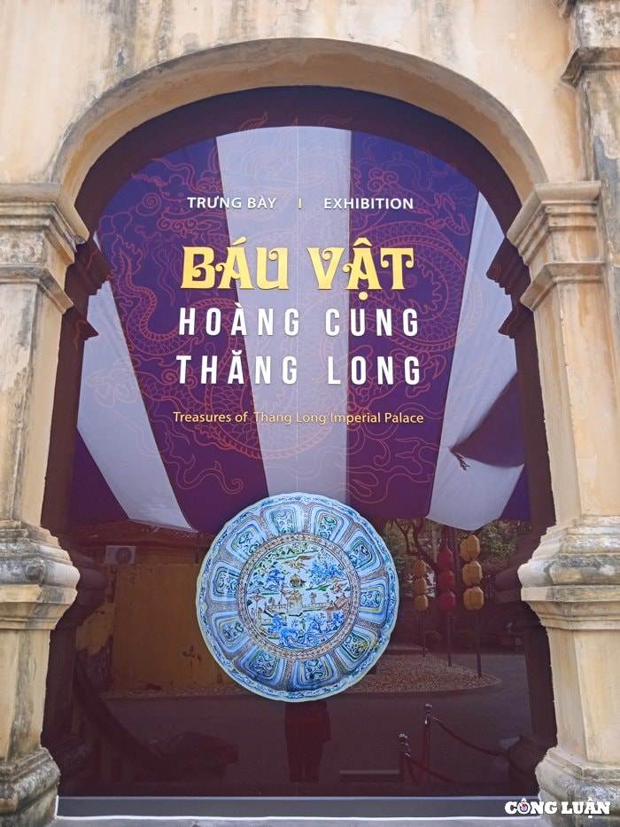 kham pha bau vat hoang cung thang long trong lan dau ra mat cong chung hinh 1