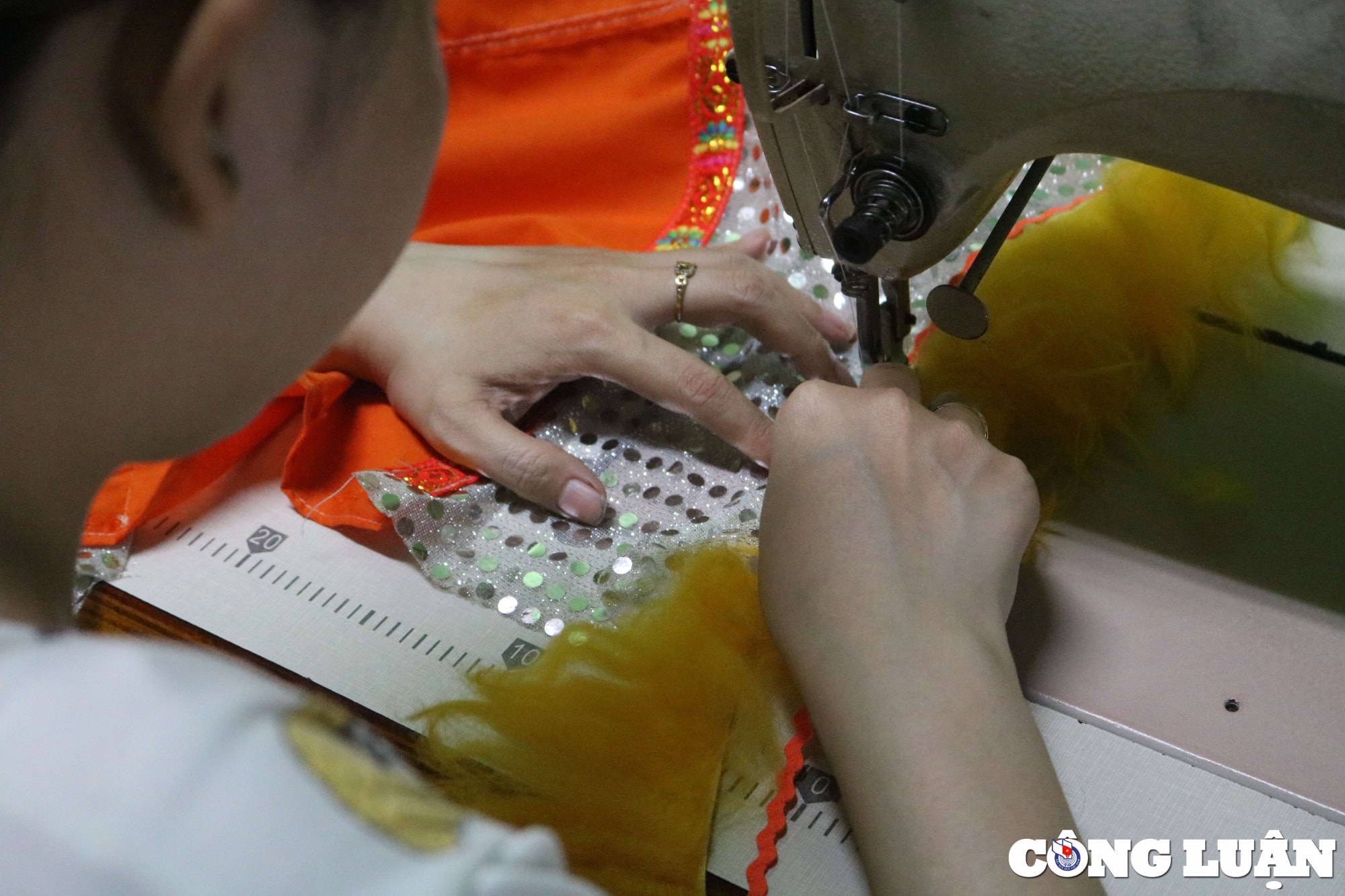 tp hcm xuong dau lan tap nap mua trung thu hinh 14