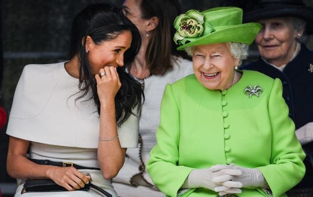 tai sao cong nuong meghan markle khong gap nu hoang anh lan cuoi hinh 1