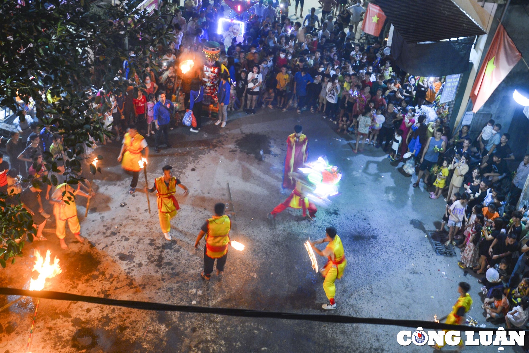 ha noi doc dao man mua lan thoi lua trong dem trung thu hinh 5