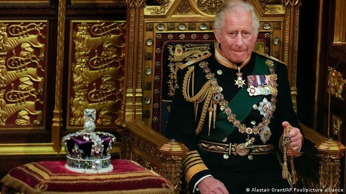 nhung dieu can biet ve vua charles iii hinh 1