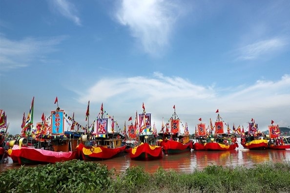 le khai hoi mua thu con son  kiep bac 2022 thu hut hang van du khach tham du hinh 6